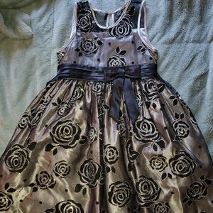 Silver and black formal dress (7)
